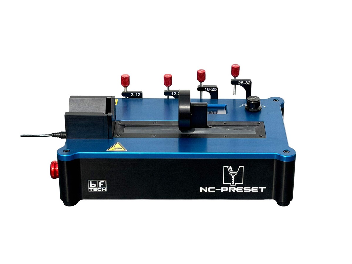 NC-PRESET von bf-tech mit Display und Drehknopf