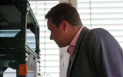 Besuch im Betrieb: Landtagsabgeordneter Manuel Hailfinger bei der isepos GmbH