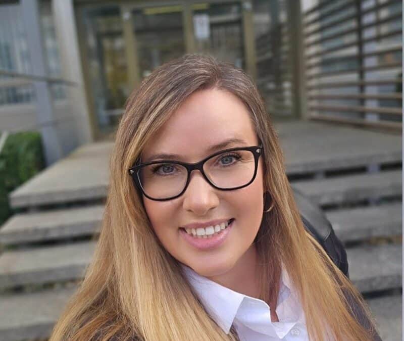 Erfolgreich bestanden: Unsere Geschäftsführerin Michaela Singer ist nun Bachelor Professional